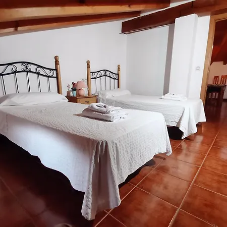 Parada Real Cr-cc-00258 2* Garganta la Olla